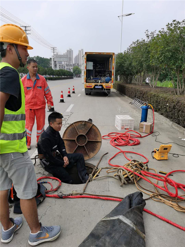 海西翻衬法管道修复技术主要工序